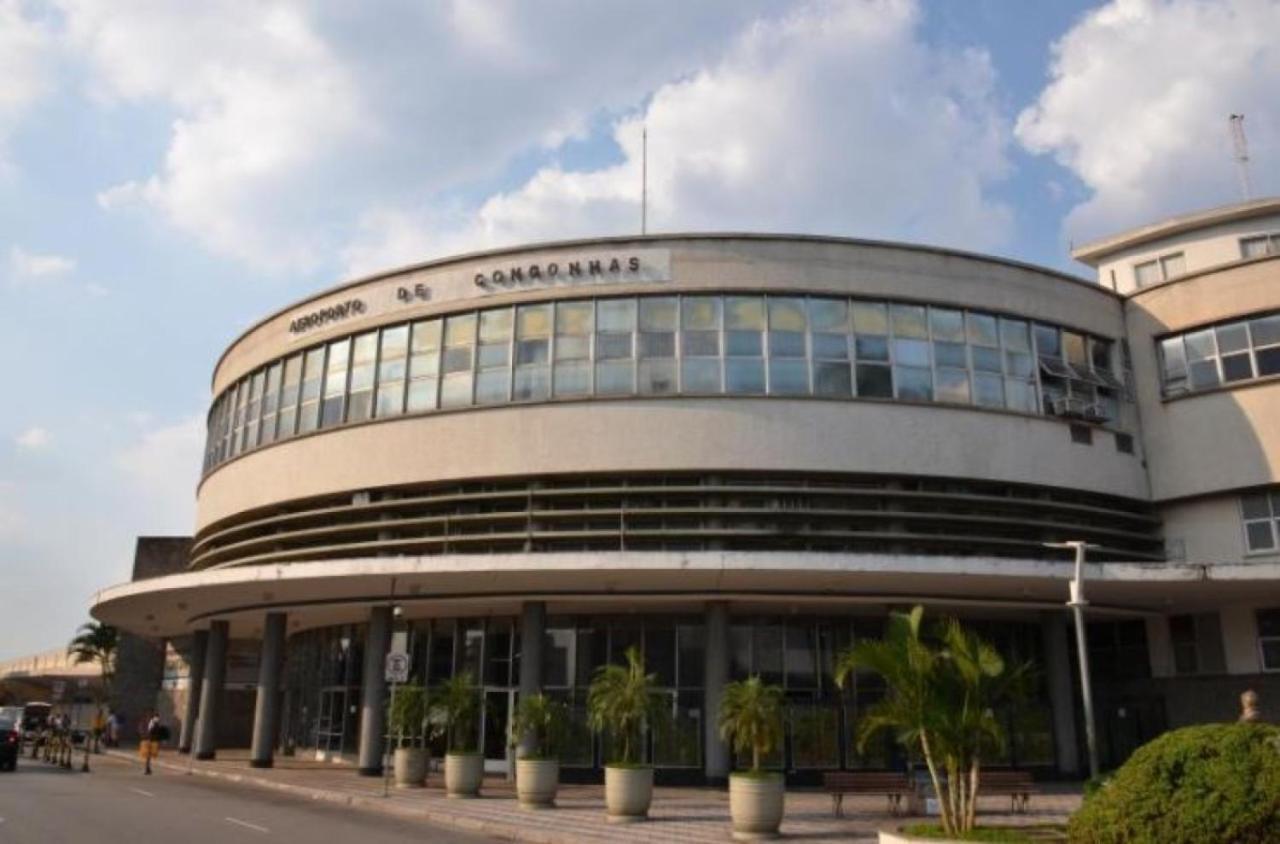 Moema 1 dormitório 1vaga c/serviços São Paulo Exterior foto